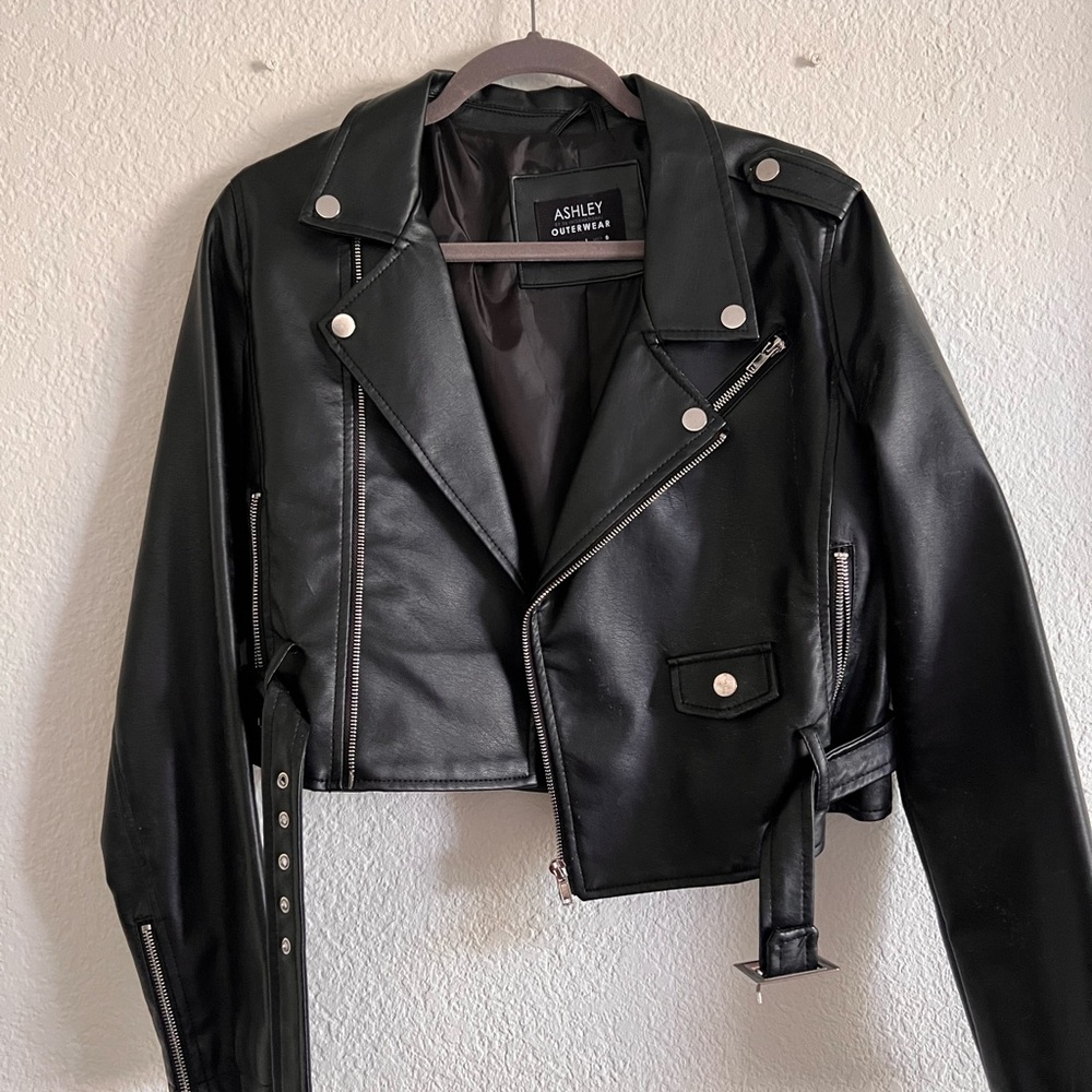 Ashley By 26 International Women's Black Moto Leather Jacket